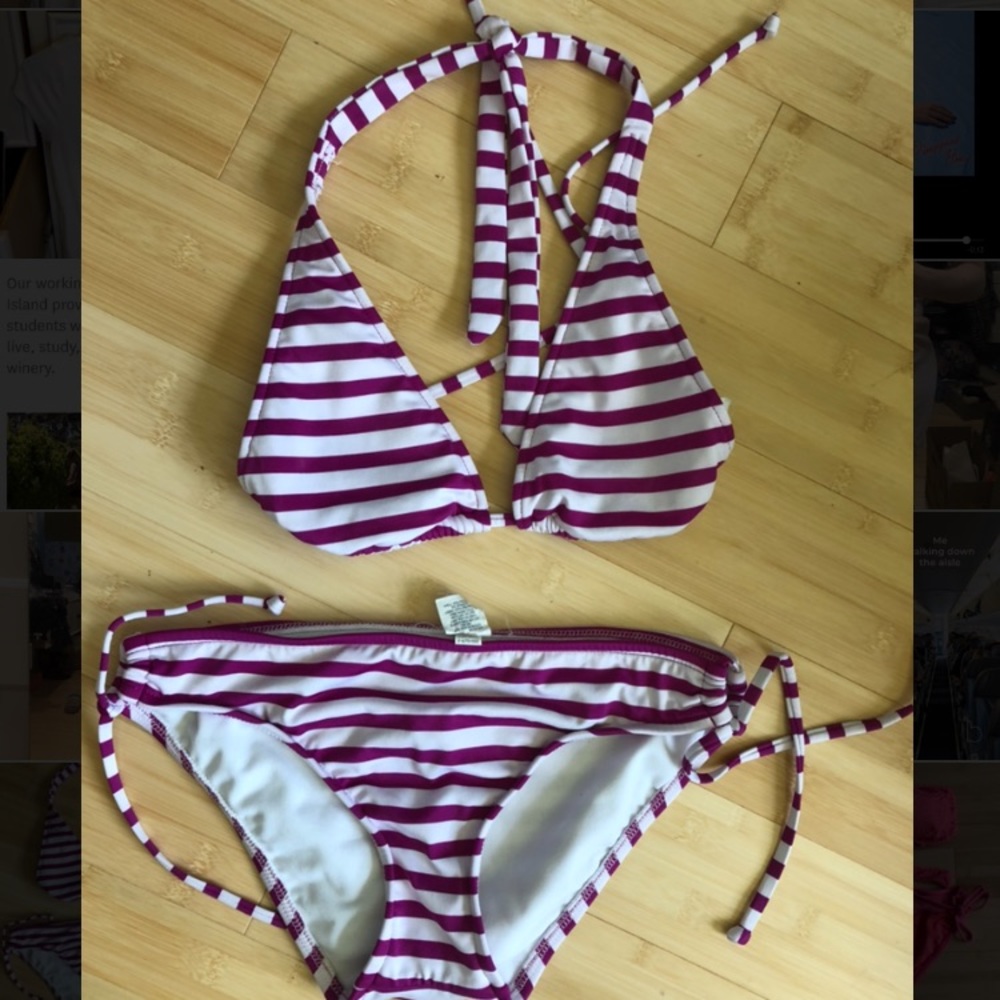 Cute purple and white striped bikini!